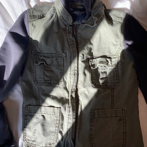 JACKET - Picture 2 of 3